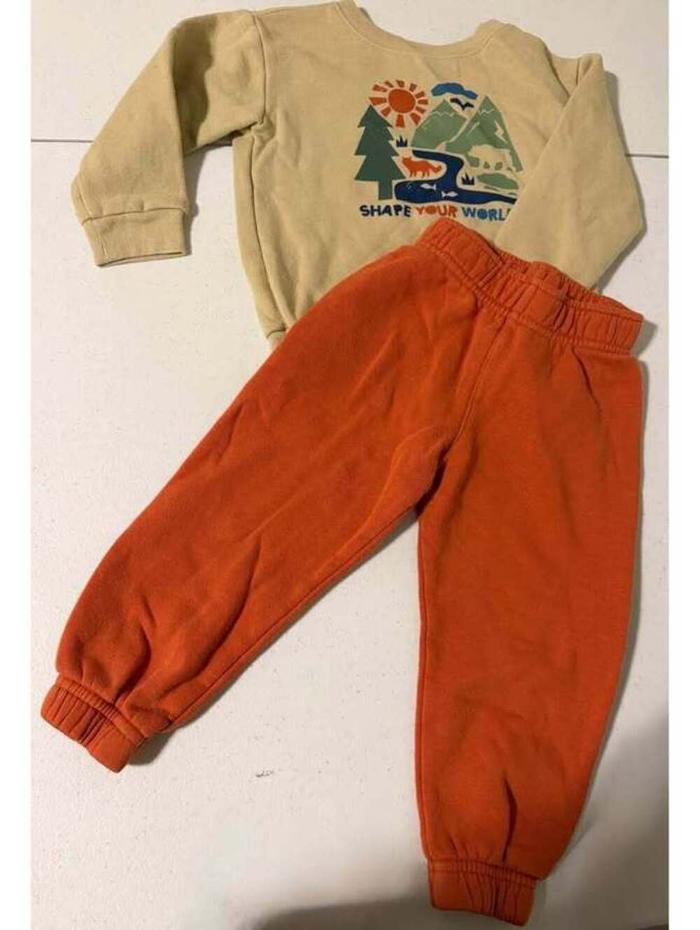 Garanimals 2T Toddler Sweatshirt and Sweatpants Set